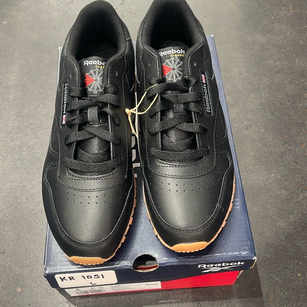 Reebok Classic running